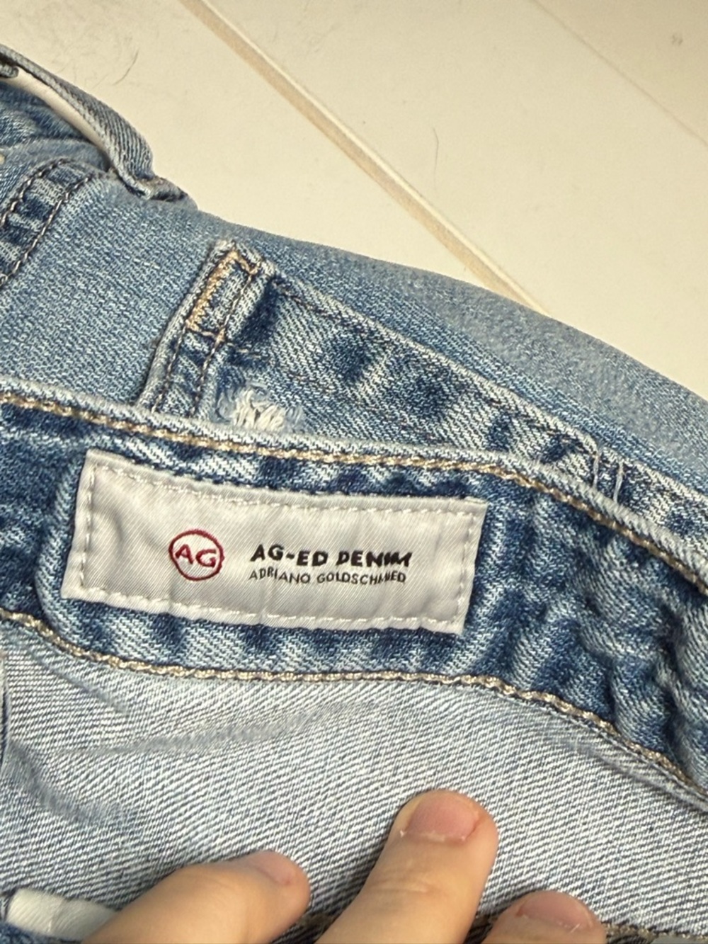 AG Adriano Goldschmied Becke Denim
Shorts Cutoff Blue Wash Size 28 Cotton - Picture 7 of 9